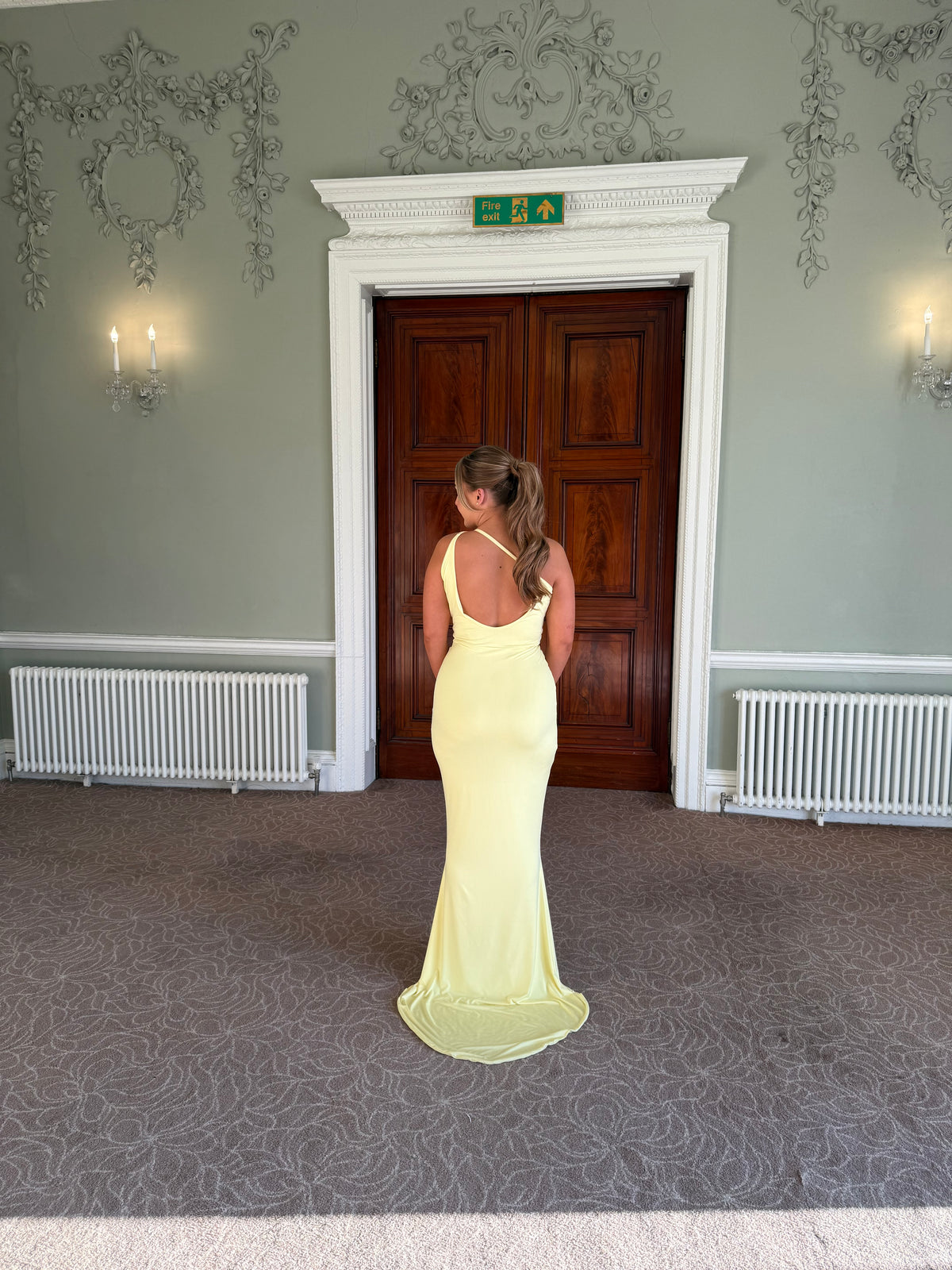 Backless One Shoulder Ruched Fishtail Dress