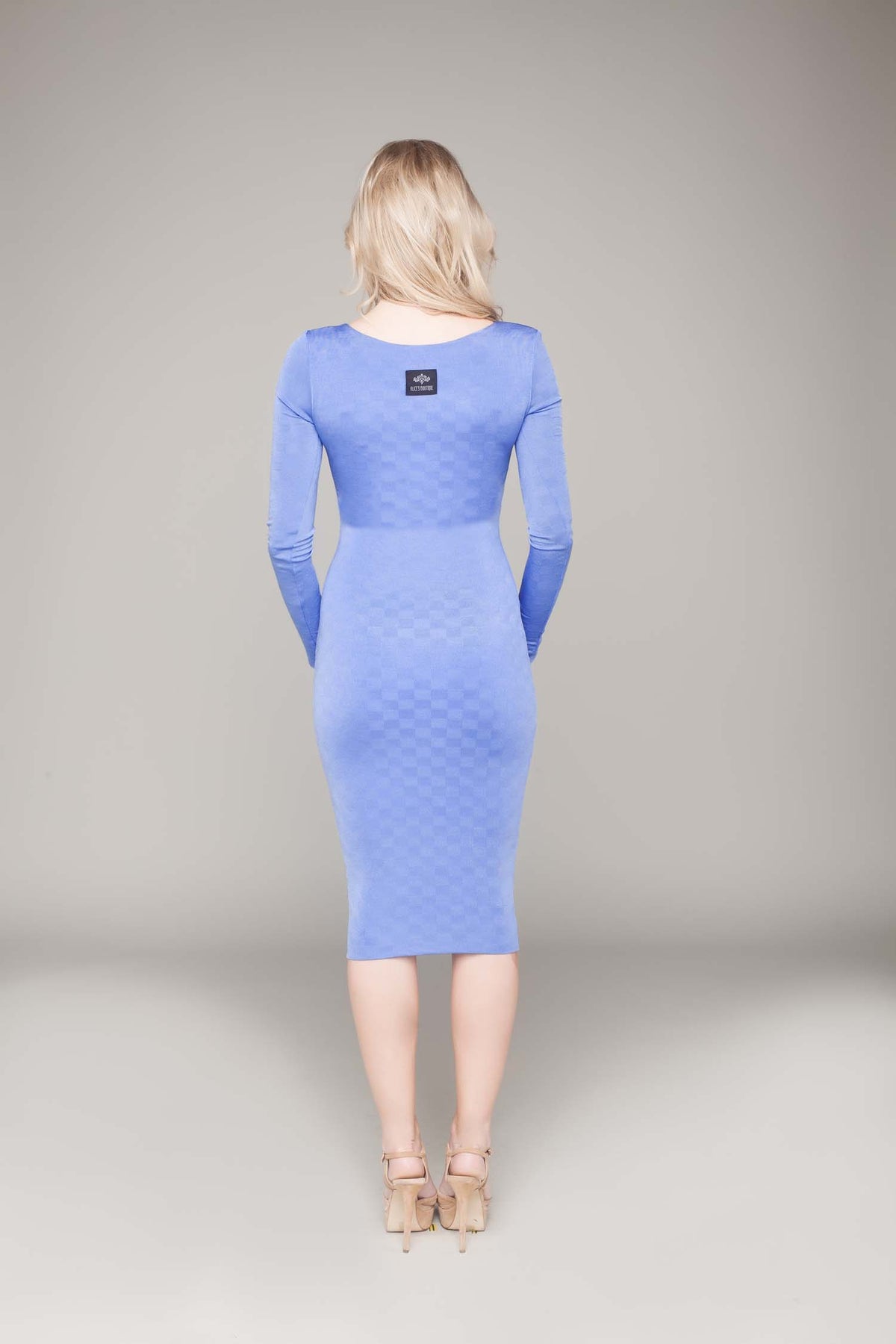 Long Sleeved Sweetheart Cutout Bodycon Dress