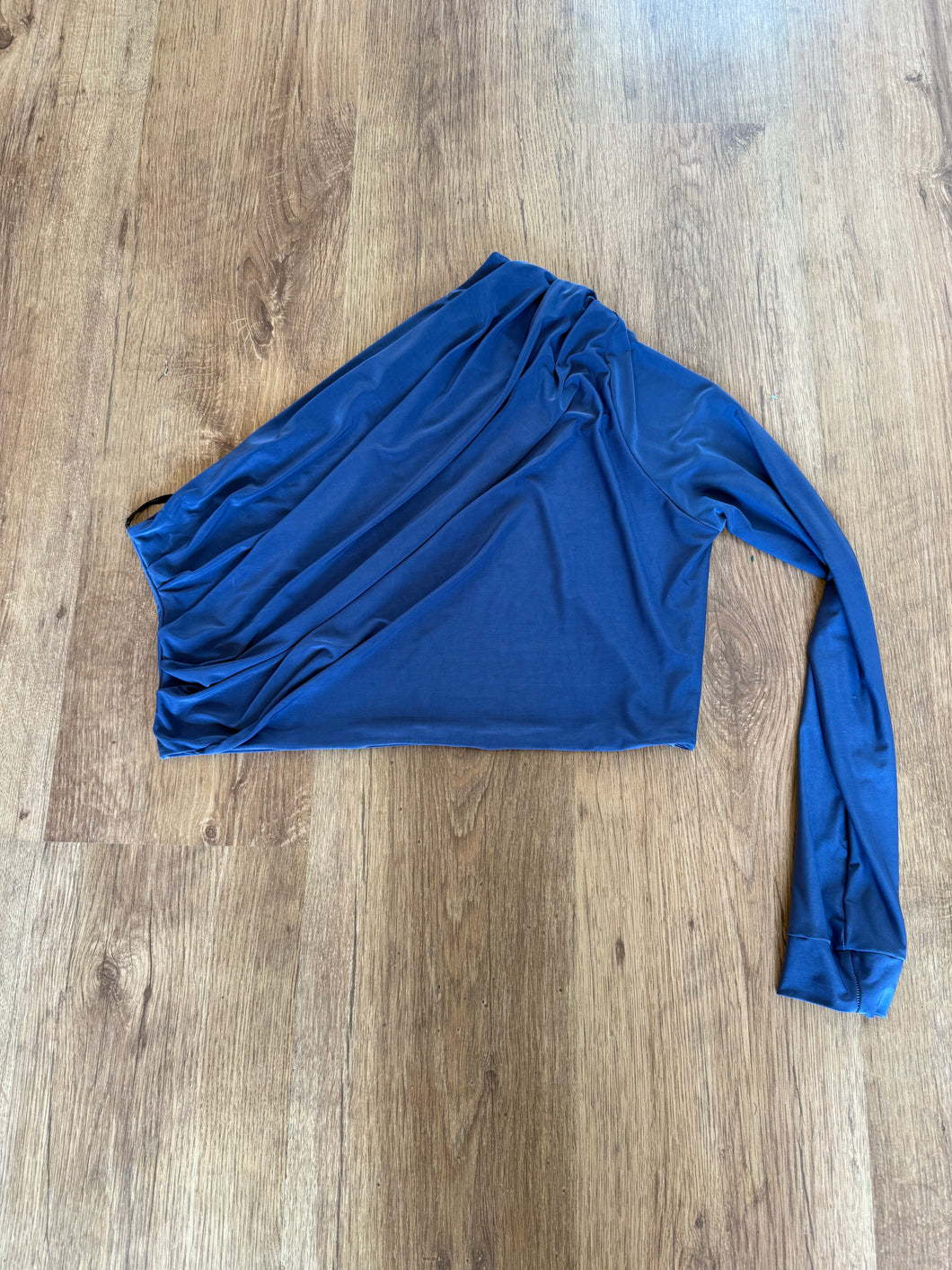 Luxury Pleated One Sleeved Top