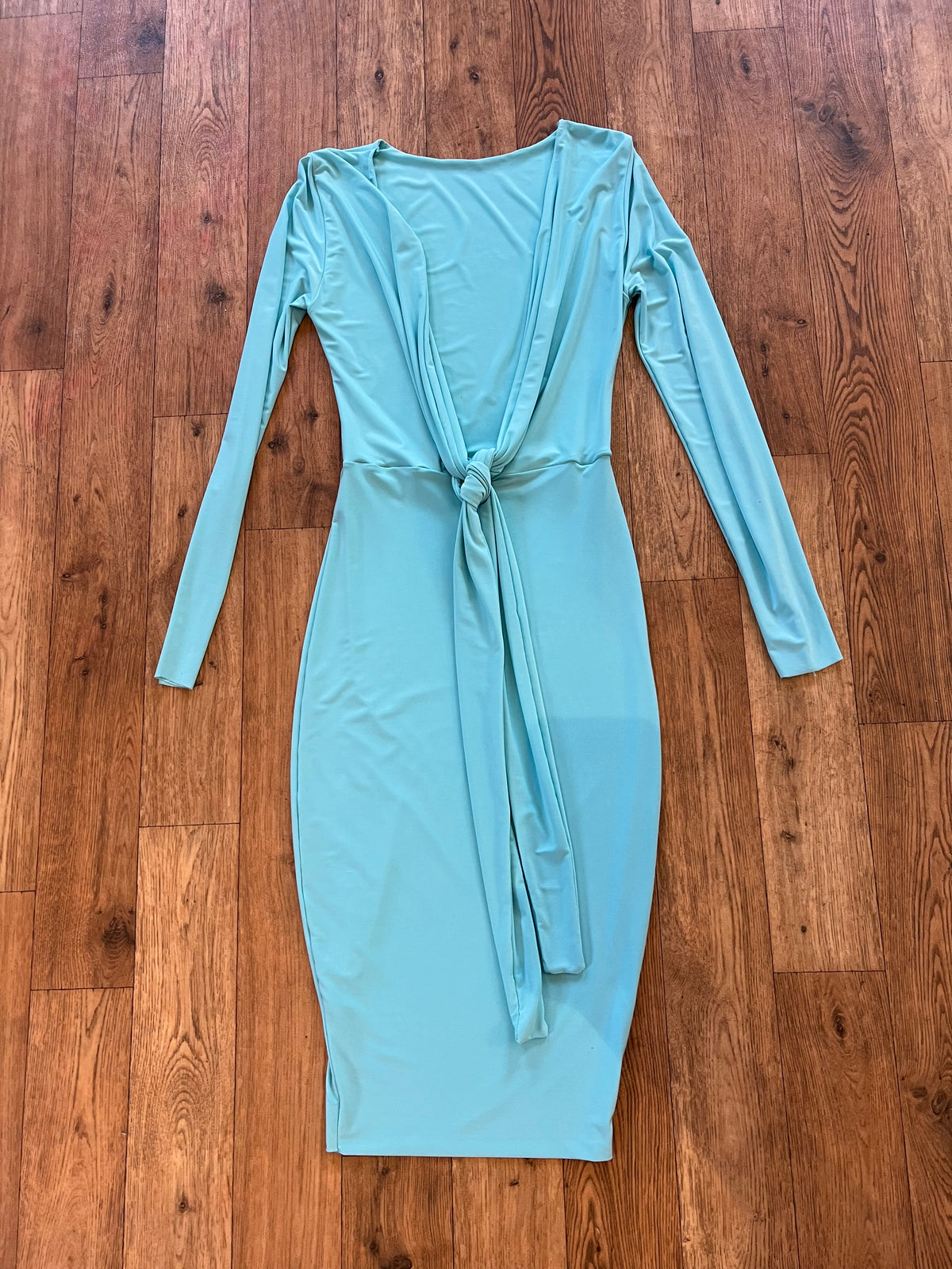Long Sleeve Low Tie Dress