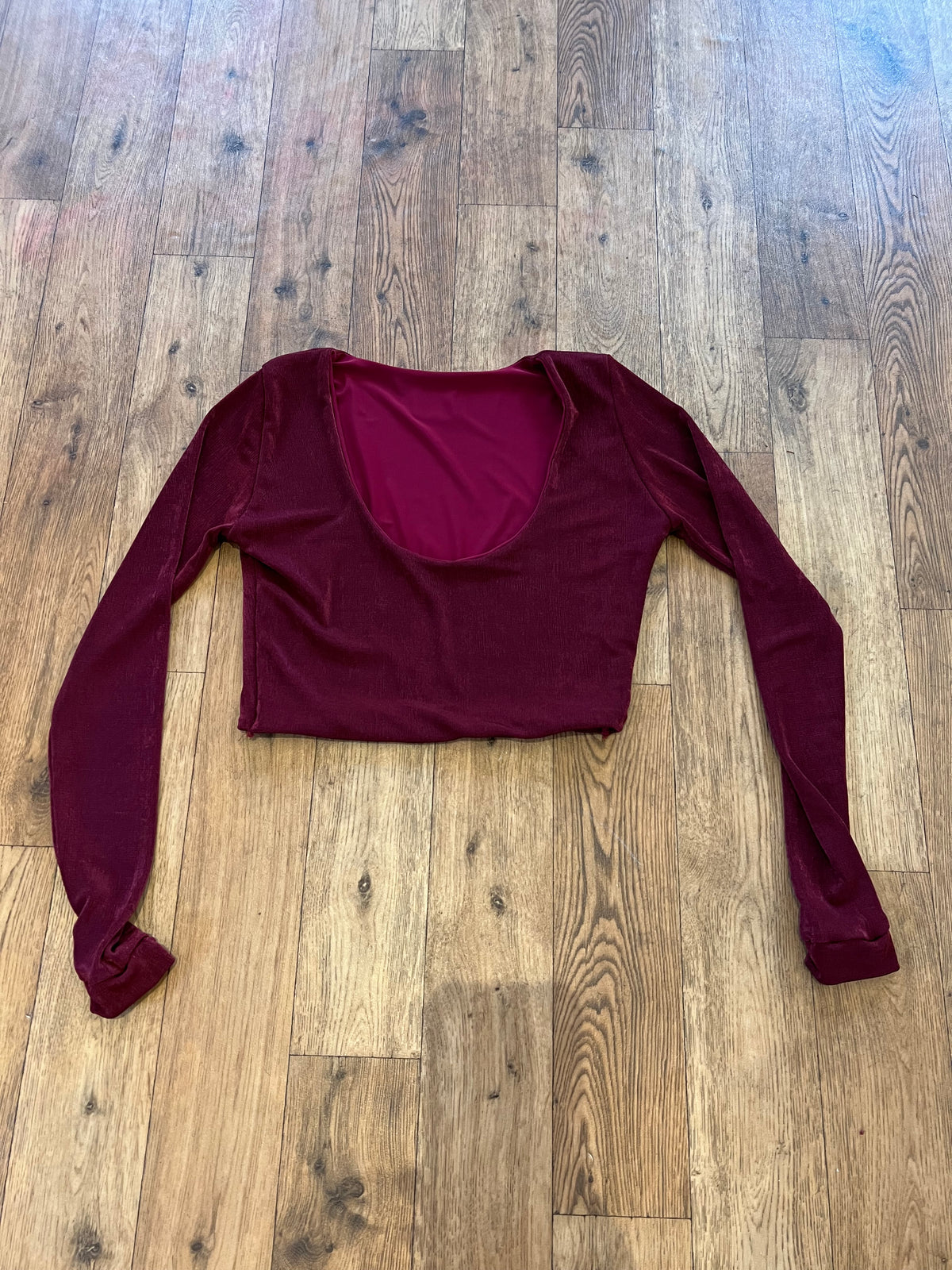 Long Sleeved Roundneck Crop Top