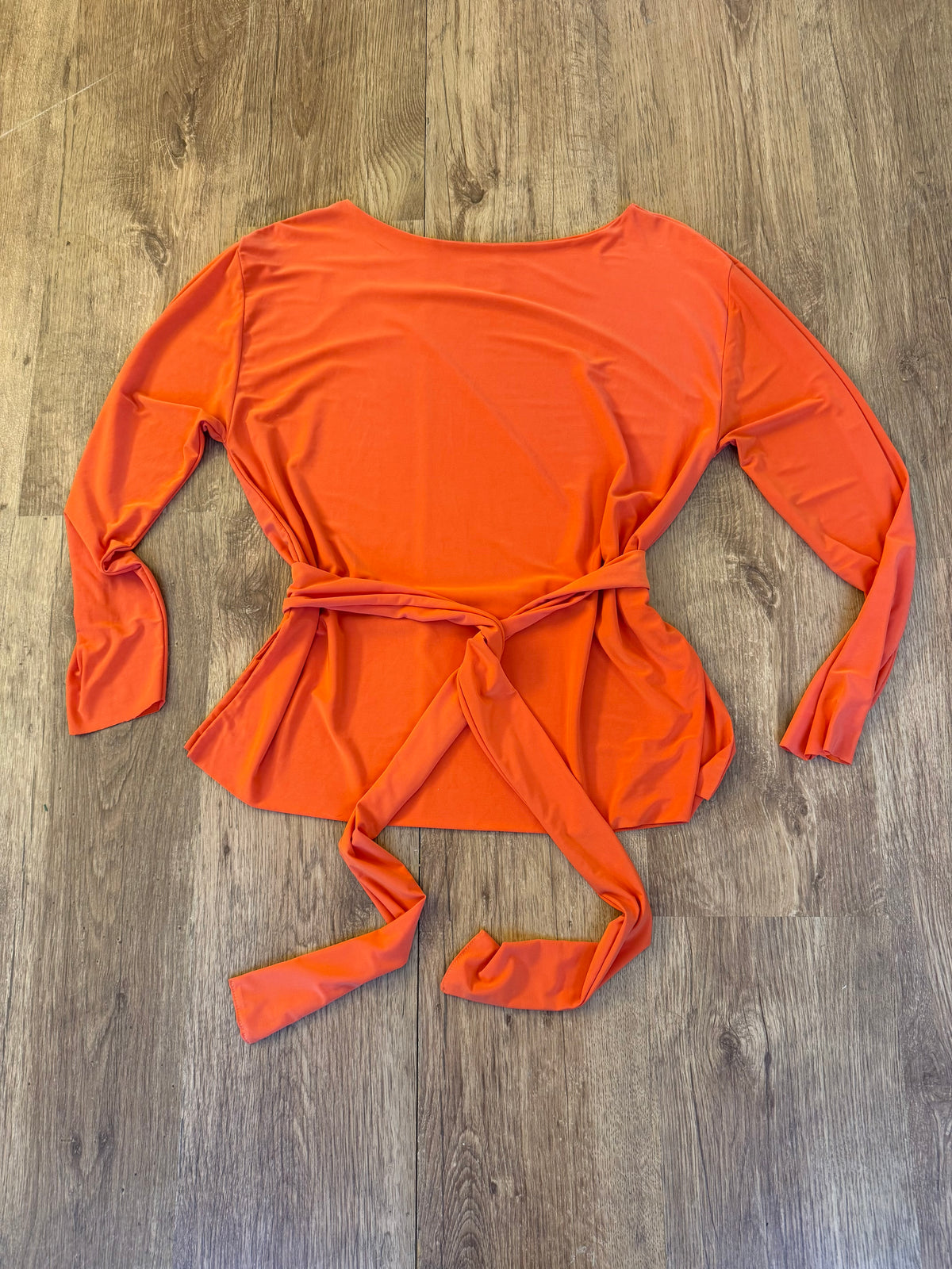 Long Sleeved Loose Top with side splits and tie