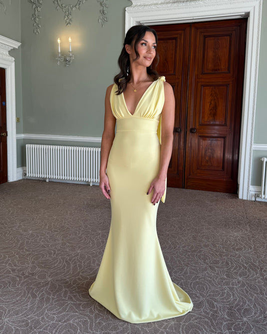 The Scuba Crepe V-Neck Fishtail