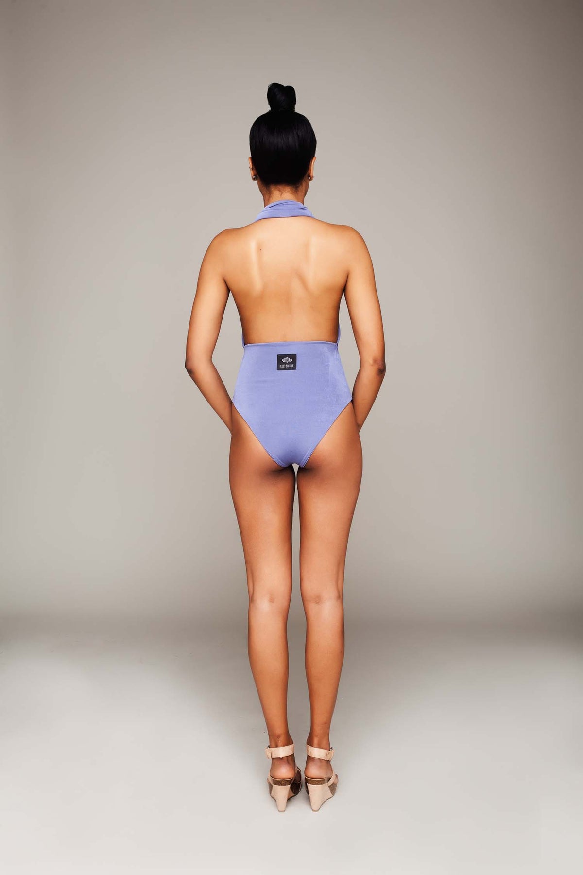 Halterneck Body