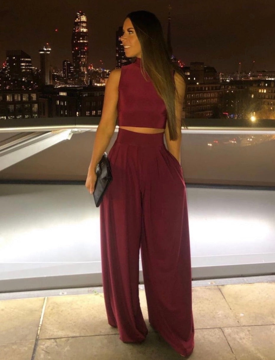 Sleeveless Turtleneck Top