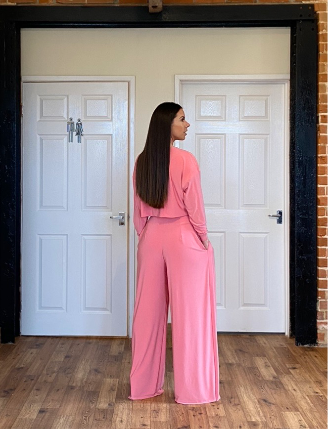 Long Sleeved Loose Crop Top