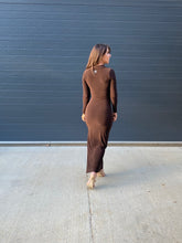 Load image into Gallery viewer, Full Length Long Sleeved Collared Dress
