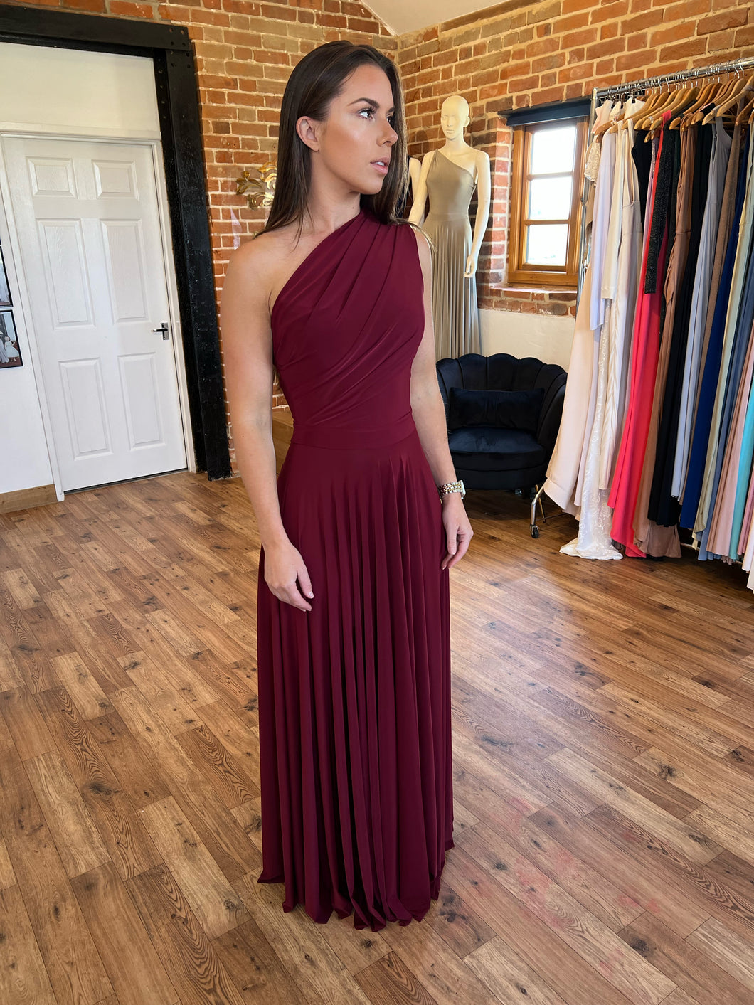 Luxury One Shoulder Pleated Bridesmaid Dress